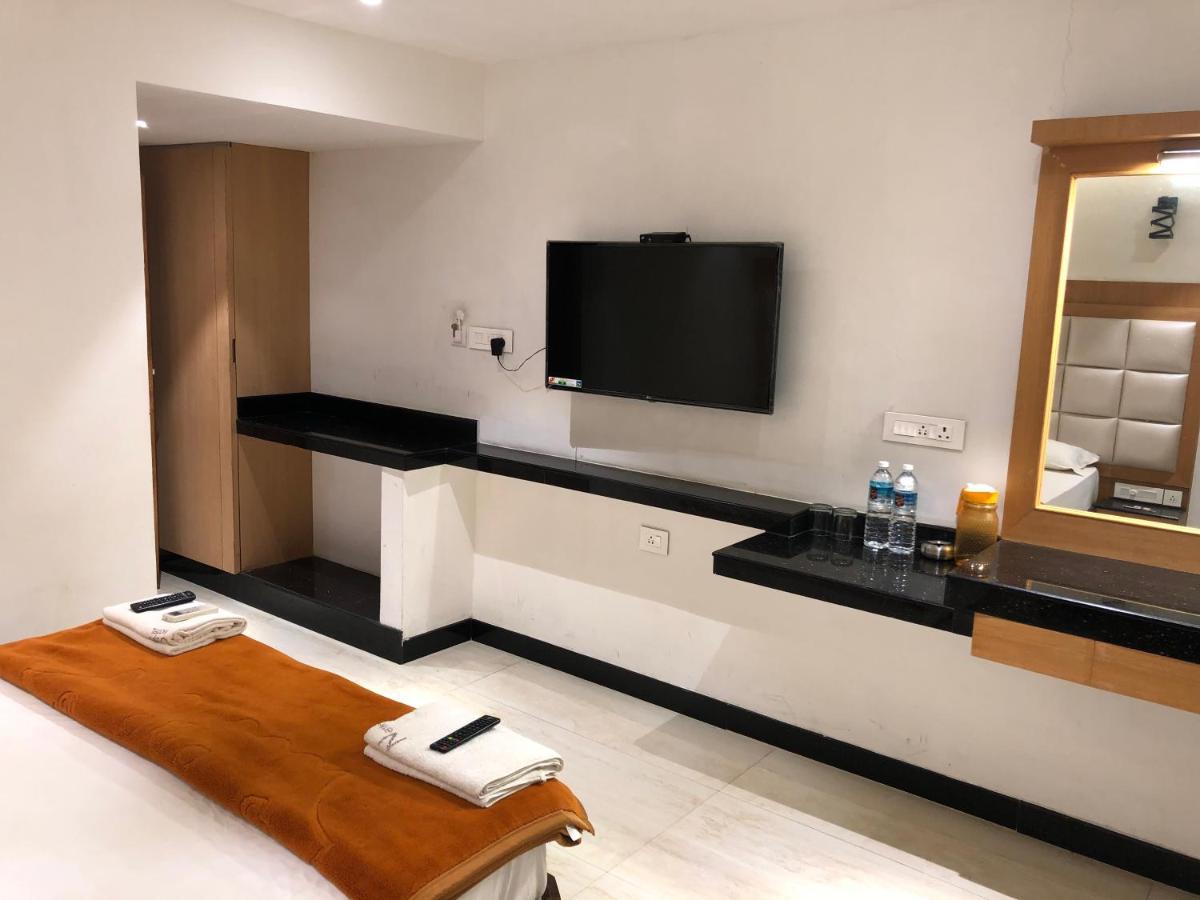 New Cape Hotel Канякумари Екстериор снимка